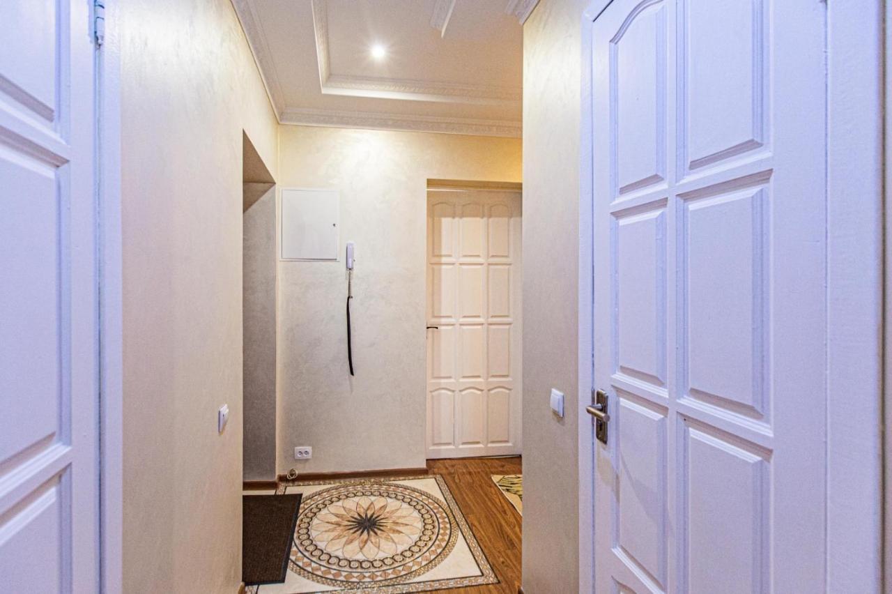 Apartment Nazarbaeva 119