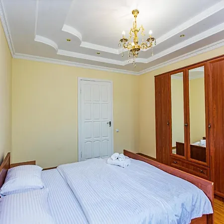Apartament Nazarbaeva 119 Almaty Exterior photo
