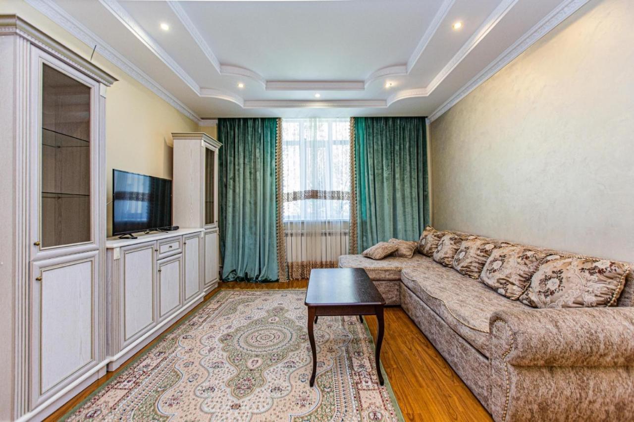 Apartment Nazarbaeva 119 Almaty